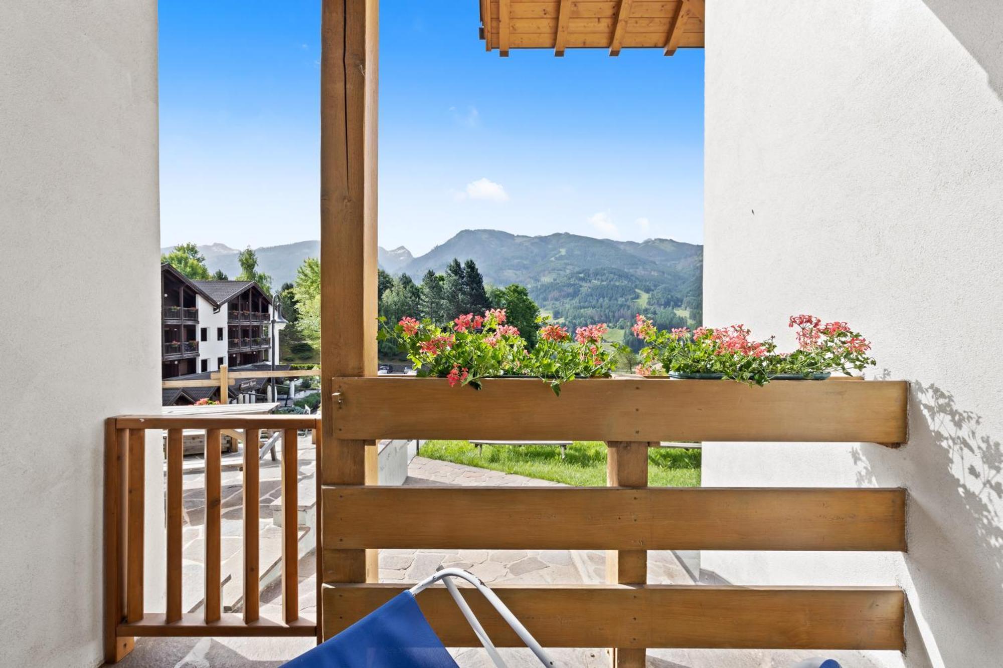 Residence Des Alpes Cavalese Habitación foto